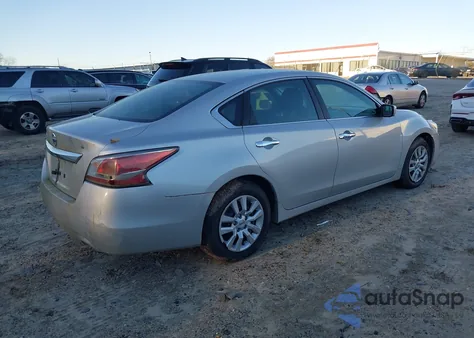 2015 Nissan Altima 2.5/2.5 S/2.5 Sl/2.5 Sv из США, поврежденный, VIN 1N4AL3AP5FC273246